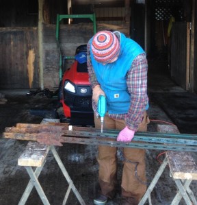 2015-01-07 001 019 (615x640)